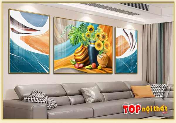 Bức tranh tráng gương 3D bình hoa hướng dương trên sofa TraTop-3166